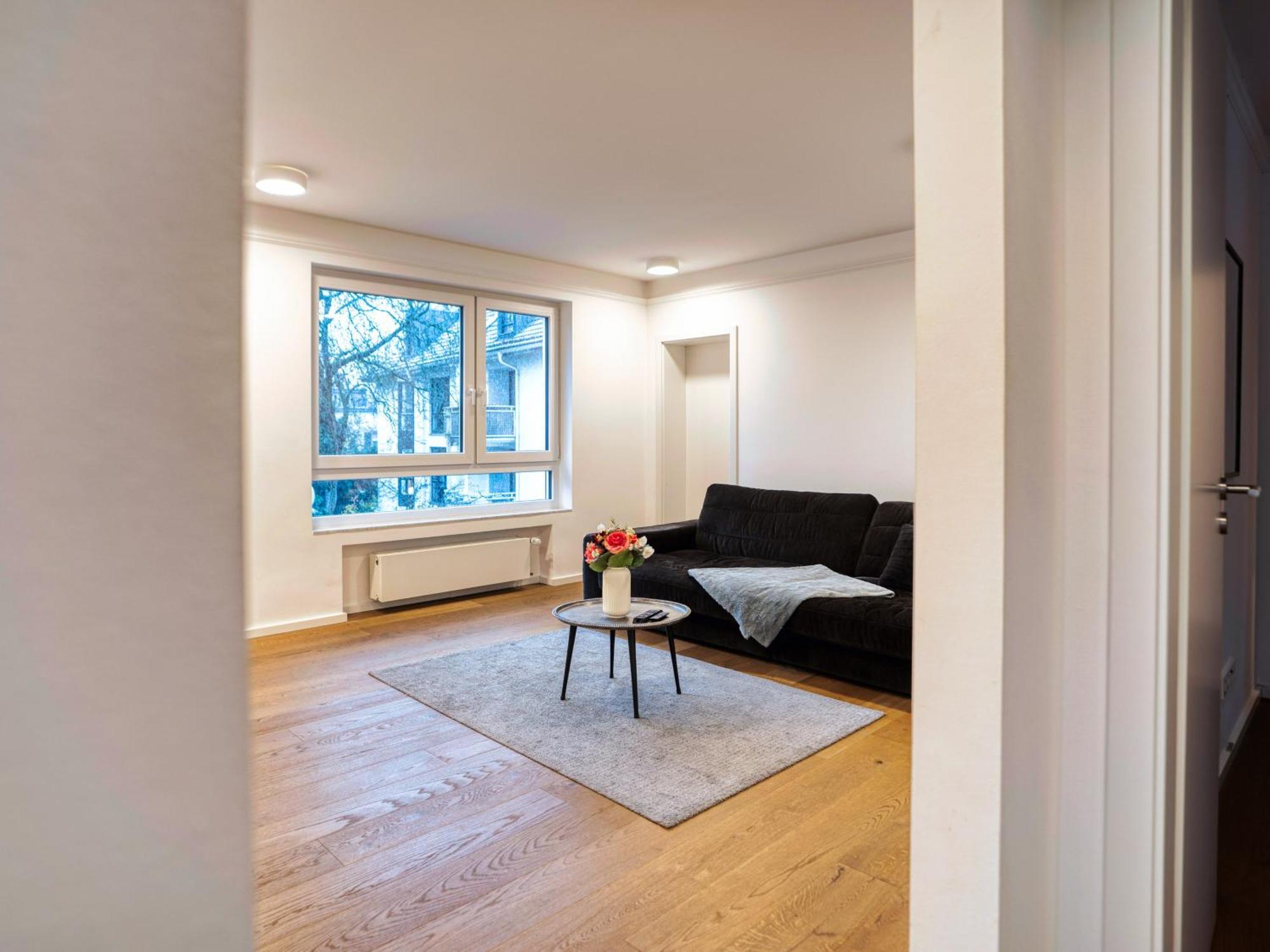 Whirlpool - Zentral - Designloft Mit Xxl Terrasse Apartment Wiesbaden Ngoại thất bức ảnh