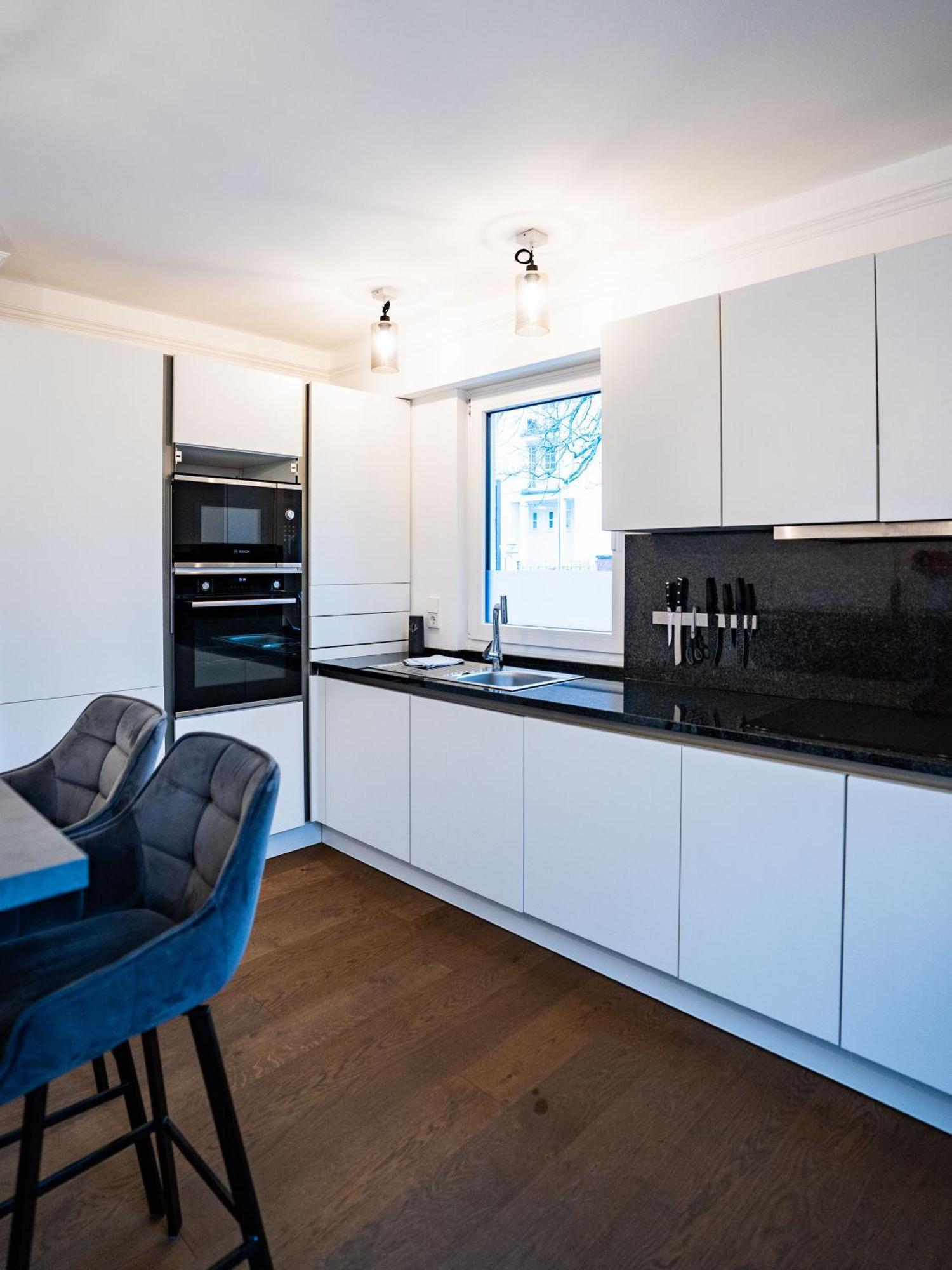 Whirlpool - Zentral - Designloft Mit Xxl Terrasse Apartment Wiesbaden Ngoại thất bức ảnh